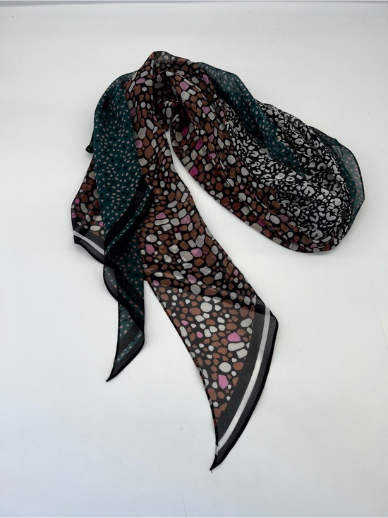 CAbi Accessories - Cabi Delight Scarf